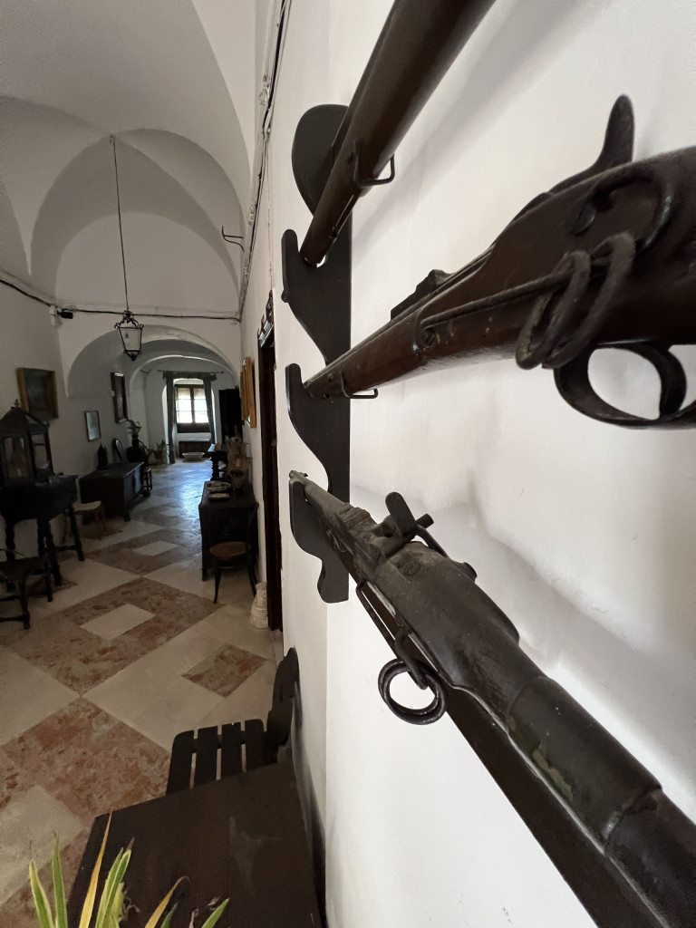 Espejo, semblanza de un castillo